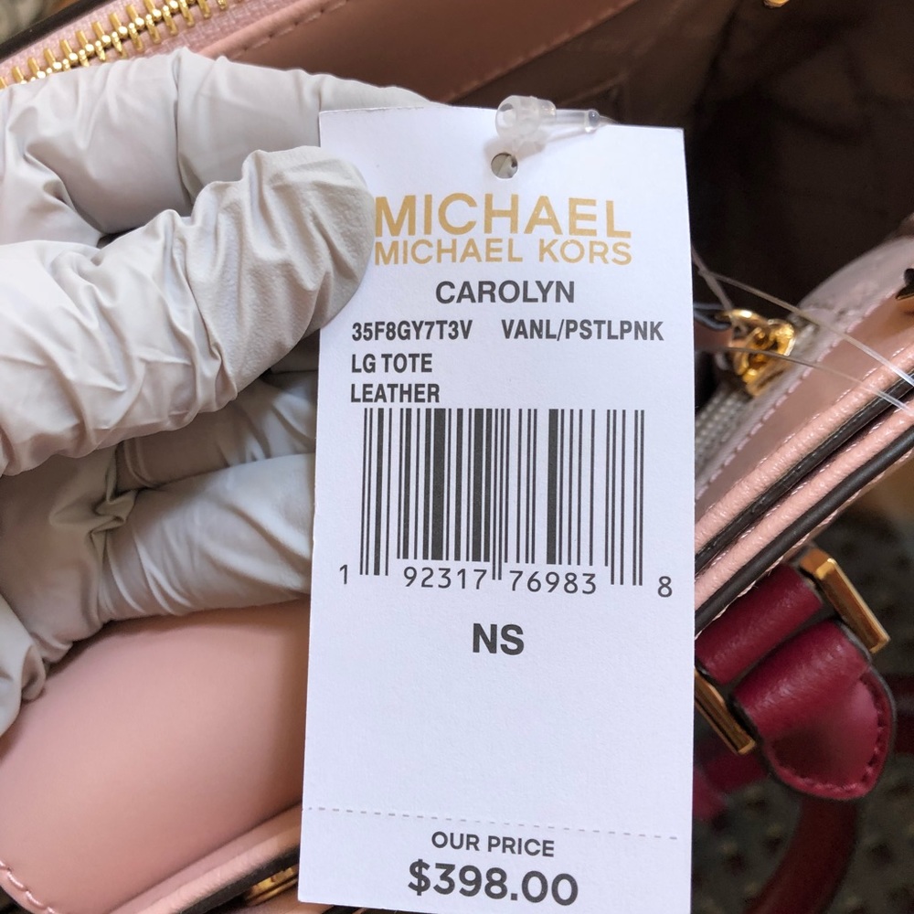 Authentic Michael Kors Carolyn handbag&wallet set - Picture 5 of 8